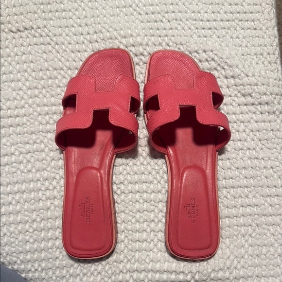 Hermes Oran Slides - Picture 2 of 4